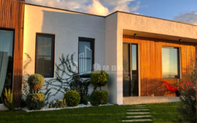 For Sale House   Villa, in Village Agaraki 