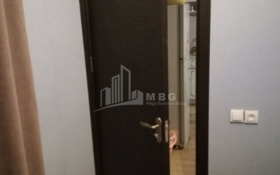 Lease Flat, in Surrounding area of metro Guramishvili