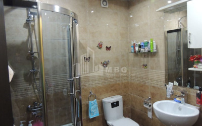 For Sale Flat, in Nutsubidze micro-districts (I-V)