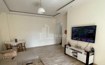 იყიდება ბინა, საბურთალო