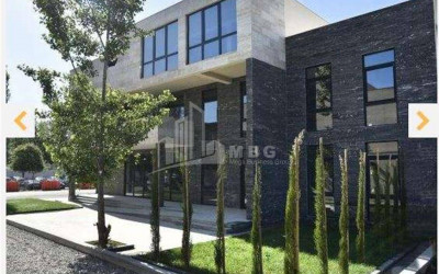 For Rent Building Commercial, in Digomi Massive