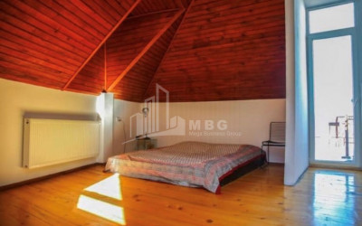 For Rent Flat, in Mtatsminda