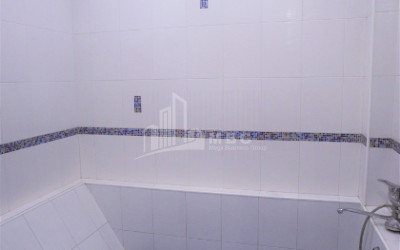 For Rent Building Commercial, in Mtatsminda