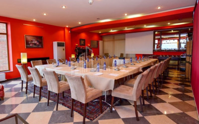 For Rent Hotel - Resort Commercial, in Mtatsminda District