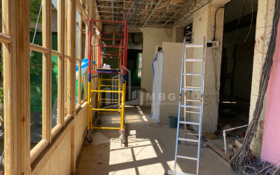 For Sale Hostel - Guesthouse Commercial, in Sololaki