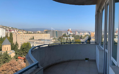 იყიდება ბინა, საბურთალო