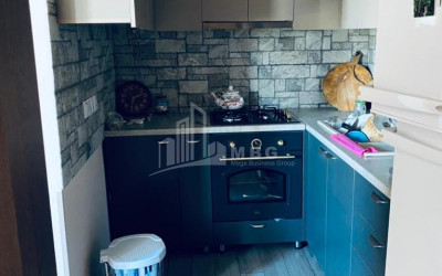 For Sale Flat, in Navtlughi-2