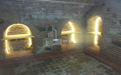 For Rent Basement Commercial, in Mtatsminda