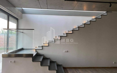 For Rent For office Commercial, in Svanetis Ubani