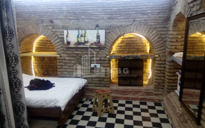 For Rent Basement Commercial, in Mtatsminda