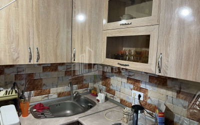 იყიდება ბინა, საბურთალო