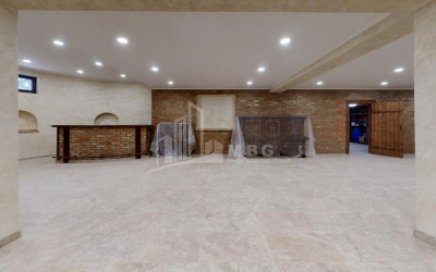 იყიდება სახლი - აგარაკი, დიღმის ჭალა