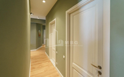 For Sale Flat, in Vake