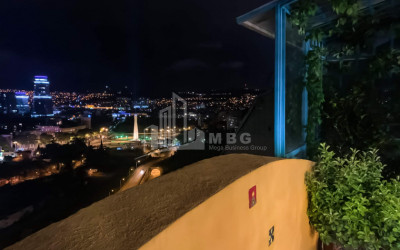 Продается Квартира, в Ваке