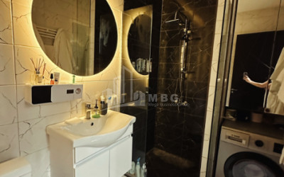 For Sale Flat, in Vake