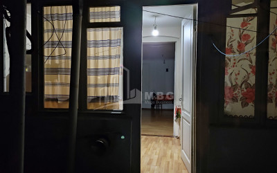 For Sale Flat, in Isani