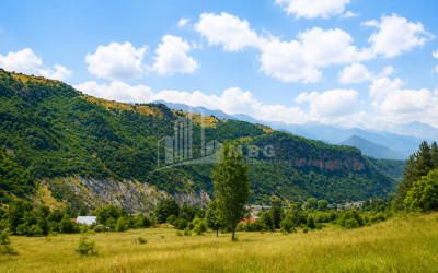 იყიდება სამოსახლო მიწის ნაკვეთი სოფელ მლეთაში, დუშეთი