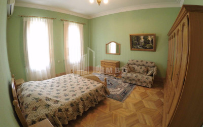 For Sale House - Villa, in Saburtalo