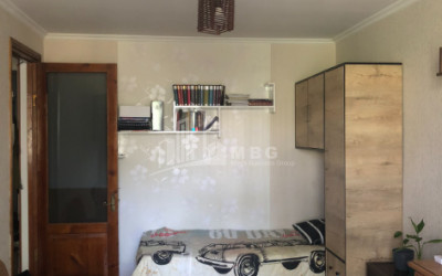 Lease Flat, in Isani