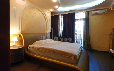 For Sale Flat, in Vake