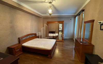 For Rent Flat, in Mtatsminda