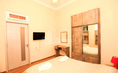 For Sale Flat, in Okros ubani