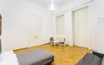 For Sale Flat, in Sololaki