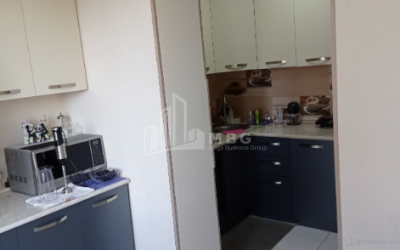 For Sale Flat, in Surrounding area of metro Grmaghele