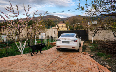 იყიდება შატო / ღვინის ქარხანა / მარანი კომერციული ფართი საგურამოში, მცხეთა