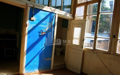 For Sale Flat, in Sololaki