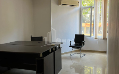 For Rent For office Commercial, in Saburtalo