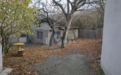 Продается Дом Вилла Улица В. Топурия Сабуртало Сабуртальский Район Тбилиси