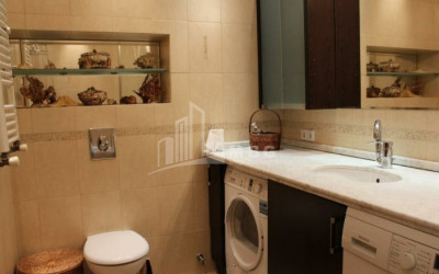 For Rent Flat, in Kalaubani