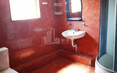 იყიდება ბინა, ბათუმი