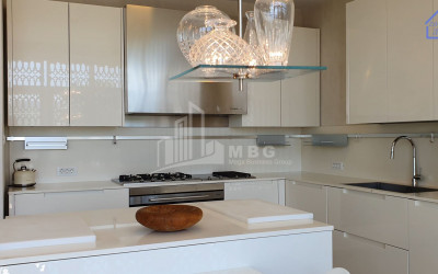 Продается Квартира, в Сололаки