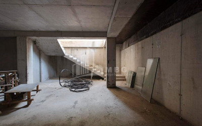 For Rent Витражный фасад Commercial, in Chugureti