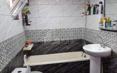 For Sale House - Villa, in Gldanula