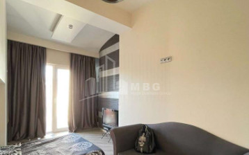 იყიდება ბინა, საბურთალო