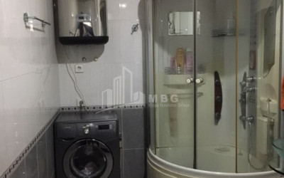 იყიდება ბინა, პლეხანოვი