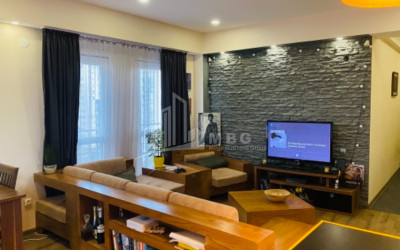 იყიდება ბინა, ვაზისუბანი