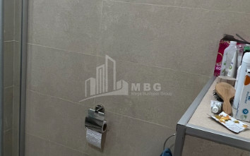 For Sale Flat, in Surrounding area of metro Guramishvili
