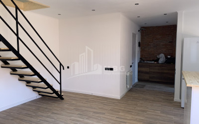 Продается Квартира, в Дидубе