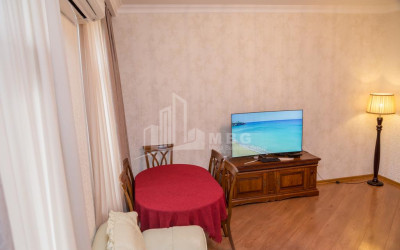 В аренду Квартира, в Мтацминда