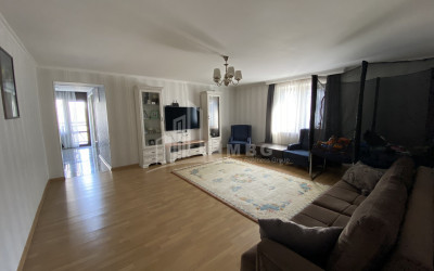 For Sale Flat, in Ortachala