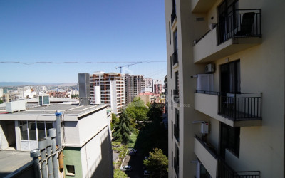 Продается Квартира, в Ваке