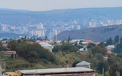 იყიდება სახლი - აგარაკი, გ. ათონელის ქუჩა, სოფელი დიღომი, საბურთალოს რაიონი, თბილისი