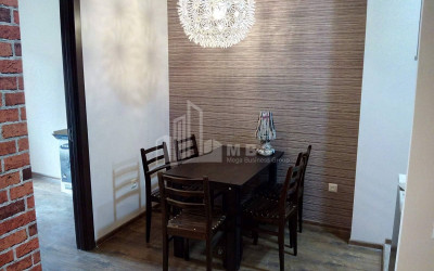 ქირავდება ბინა, საბურთალო