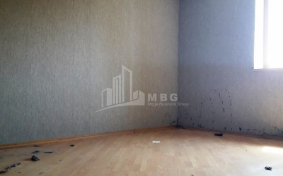 იყიდება ბინა, ბათუმი