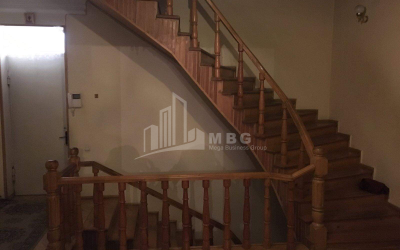 Продается Дом - Вилла, в Сабуртало