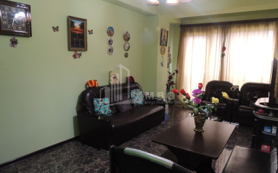For Sale Flat, in Nutsubidze micro-districts (I-V)